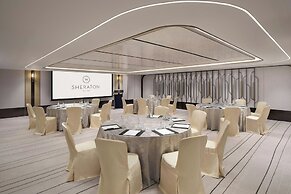 Sheraton Hong Kong Hotel & Towers