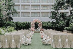 Sheraton Hong Kong Hotel & Towers