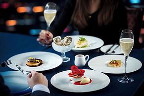 Sheraton Hong Kong Hotel & Towers