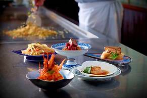 Sheraton Hong Kong Hotel & Towers