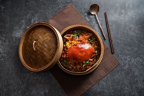 Sheraton Hong Kong Hotel & Towers