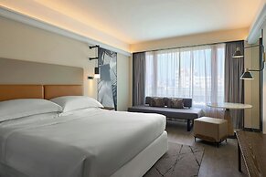 Sheraton Hong Kong Hotel & Towers