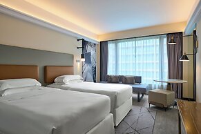 Sheraton Hong Kong Hotel & Towers