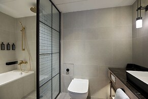 Sheraton Hong Kong Hotel & Towers