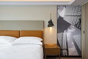 Sheraton Hong Kong Hotel & Towers