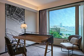 Sheraton Hong Kong Hotel & Towers