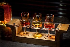 Sheraton Hong Kong Hotel & Towers