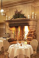 Delamar Greenwich Harbor