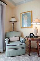 Delamar Greenwich Harbor