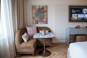 Delamar Greenwich Harbor