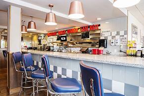 Sandman Hotel Terrace