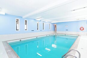 Sandman Hotel Terrace