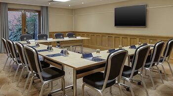 Hilton East Midlands Airport
