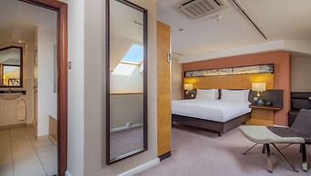 Hilton East Midlands Airport