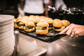 Hilton Helsinki Strand