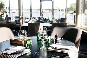 Hilton Helsinki Strand