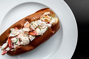 Four Seasons Hotel Boston