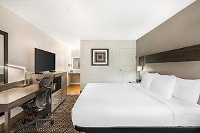 Best Western Central Inn