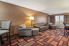 Best Western Tower West Lodge