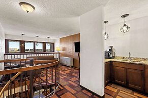 Best Western Tower West Lodge