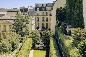 Ritz Paris