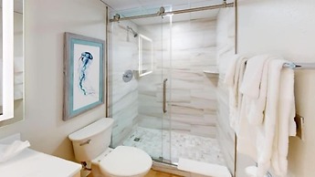 Princess Royale Oceanfront Resort