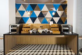 Holiday Inn Express Portsmouth - North by IHG