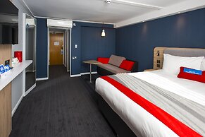 Holiday Inn Express Portsmouth - North by IHG
