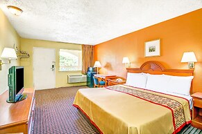 Days Inn by Wyndham Chesapeake