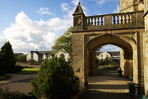 Dalmahoy Hotel & Country Club