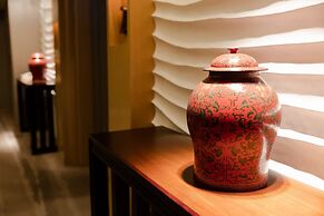 Gloucester Luk Kwok Hong Kong