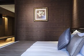 Gloucester Luk Kwok Hong Kong