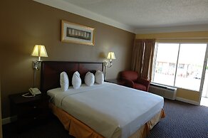 Ambassadors Inn & Suites