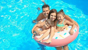 Ambassadors Inn & Suites