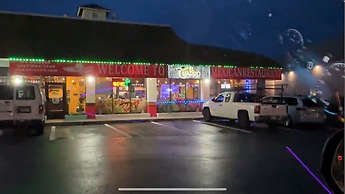 Ambassadors Inn & Suites