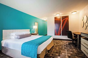 Howard Johnson by Wyndham Blackwood Near Philadelphia