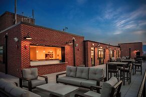 The Yorktowne Hotel, Tapestry Collection by Hilton