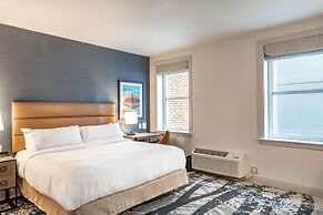 The Yorktowne Hotel, Tapestry Collection by Hilton