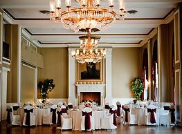 The Yorktowne Hotel, Tapestry Collection by Hilton