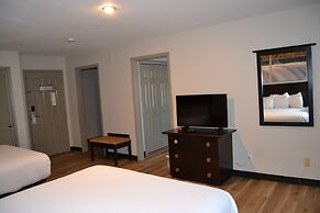 Days Inn and Suites by Wyndham Sikeston