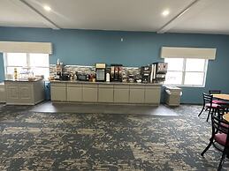 Days Inn and Suites by Wyndham Sikeston
