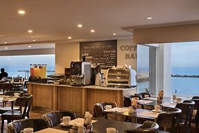 Crowne Plaza Tel Aviv Beach by IHG