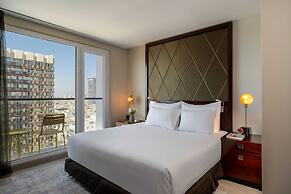 Crowne Plaza Tel Aviv Beach by IHG