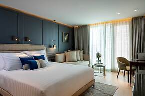 Crowne Plaza Tel Aviv Beach by IHG