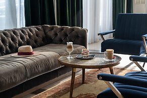 Crowne Plaza Tel Aviv Beach by IHG