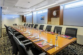 Crowne Plaza Tel Aviv Beach by IHG