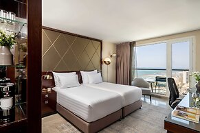 Crowne Plaza Tel Aviv Beach by IHG