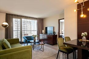 Crowne Plaza Tel Aviv Beach by IHG