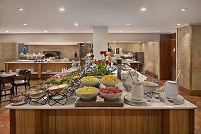 Crowne Plaza Tel Aviv Beach by IHG