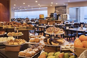 Crowne Plaza Tel Aviv Beach by IHG